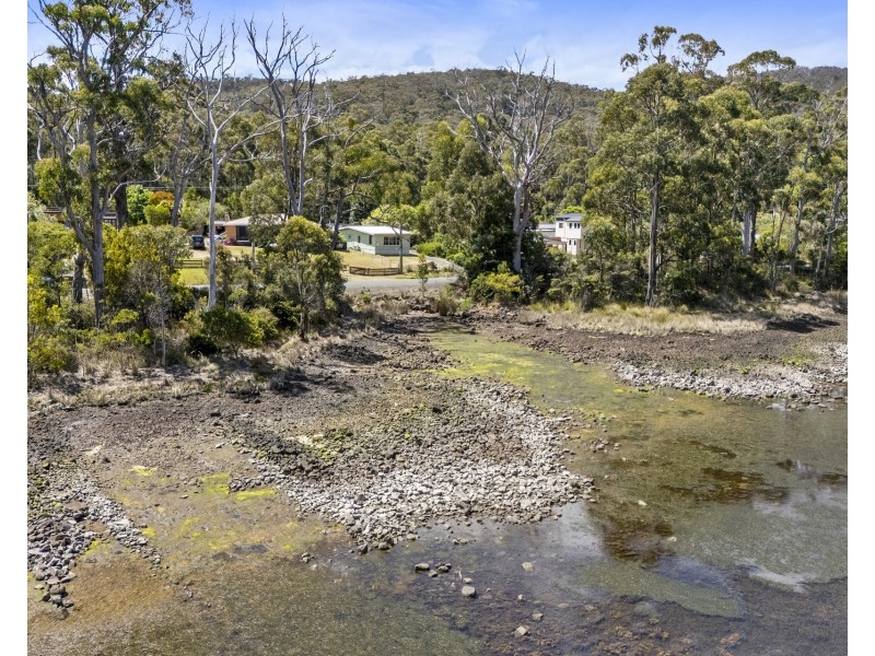 104 Old Jetty Road, Eaglehawk Neck TAS 7179
