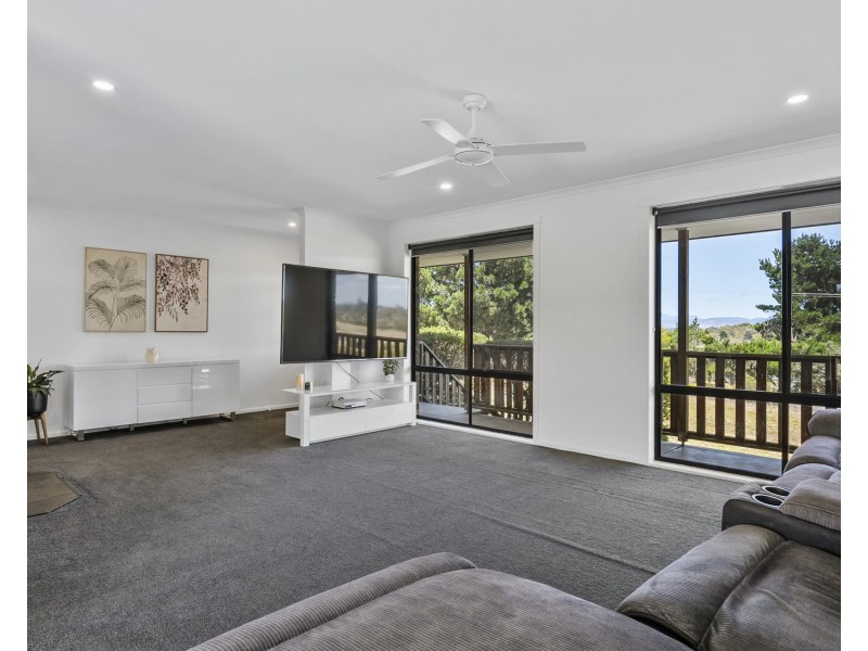 6 Wards Avenue, Lewisham TAS 7173