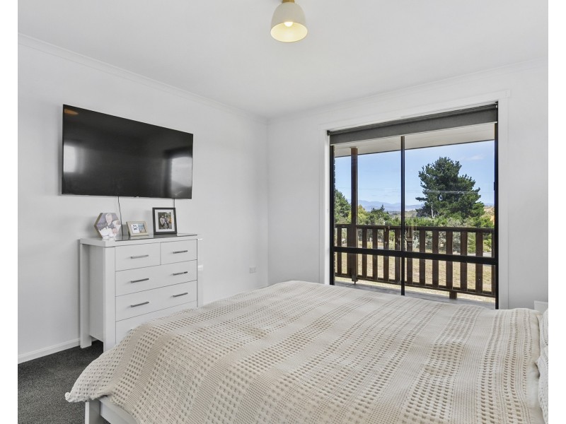 6 Wards Avenue, Lewisham TAS 7173