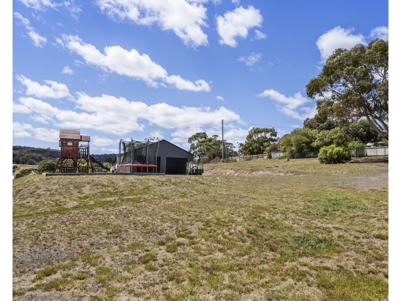 6 Wards Avenue, Lewisham TAS 7173