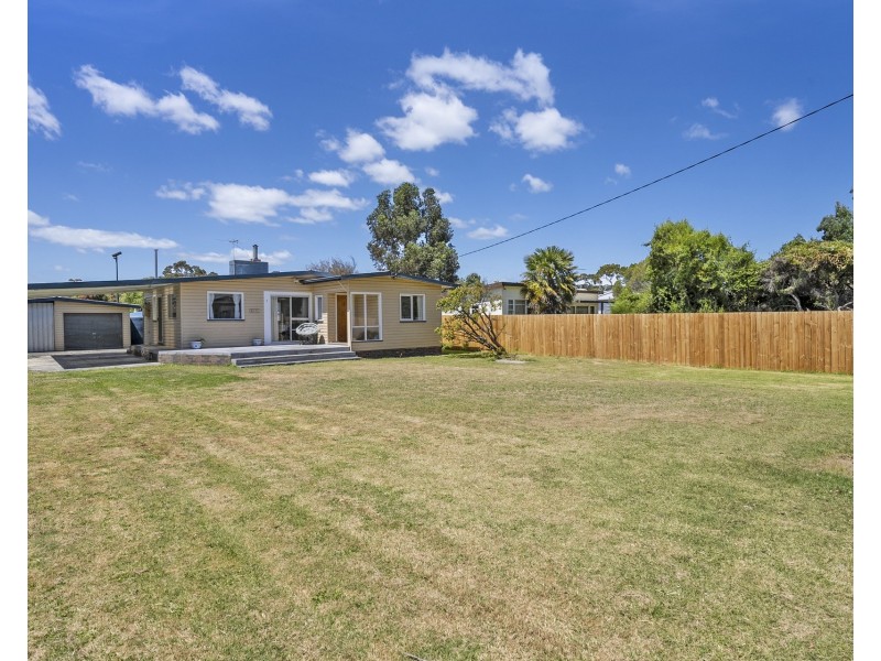 7 Second Avenue, Dodges Ferry TAS 7173