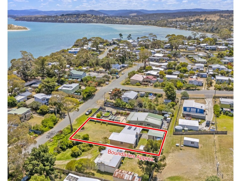 7 Second Avenue, Dodges Ferry TAS 7173