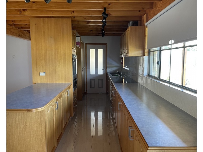 15 Roberts Street, Triabunna TAS 7190