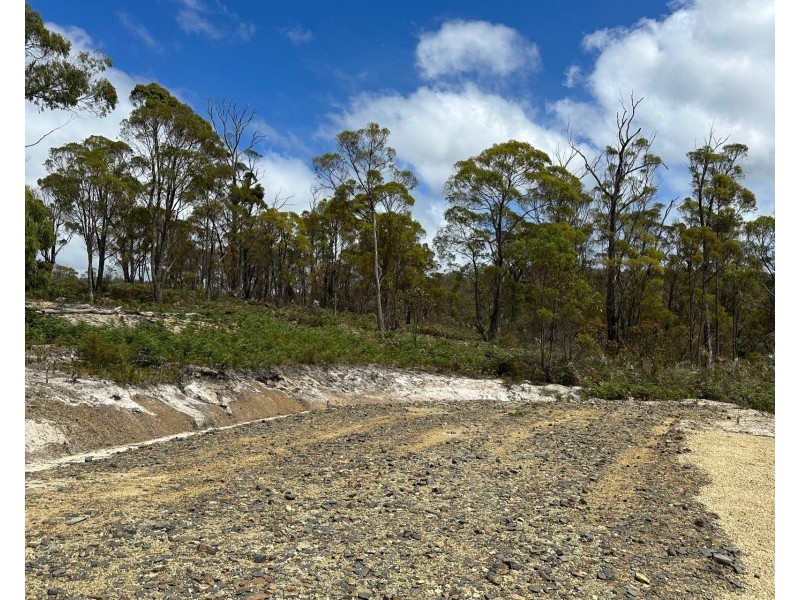 342 Heathy Hill Drive, Saltwater River TAS 7186