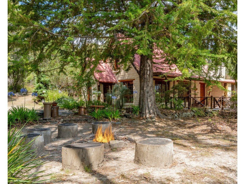 5629 Arthur Highway, Eaglehawk Neck TAS 7179