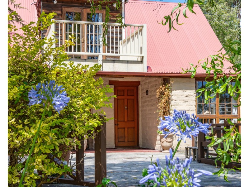 5629 Arthur Highway, Eaglehawk Neck TAS 7179