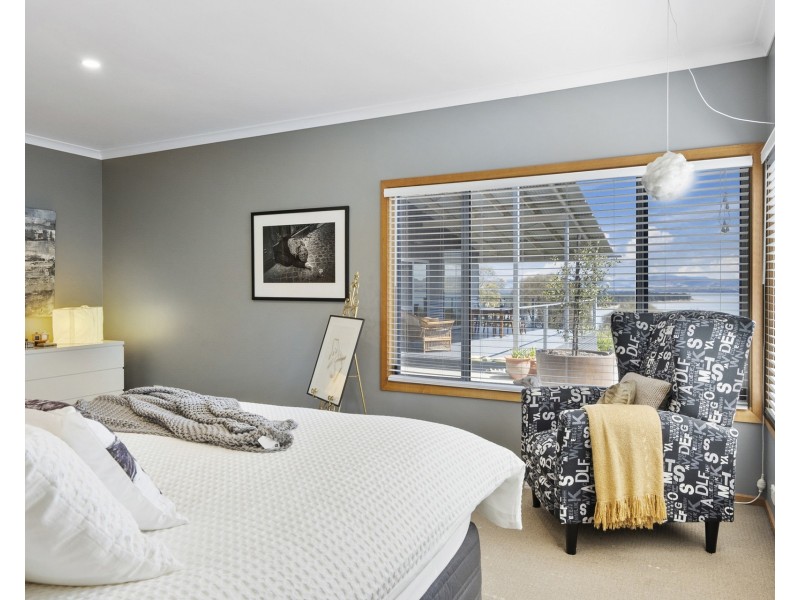 12 Mary Street, Lewisham TAS 7173