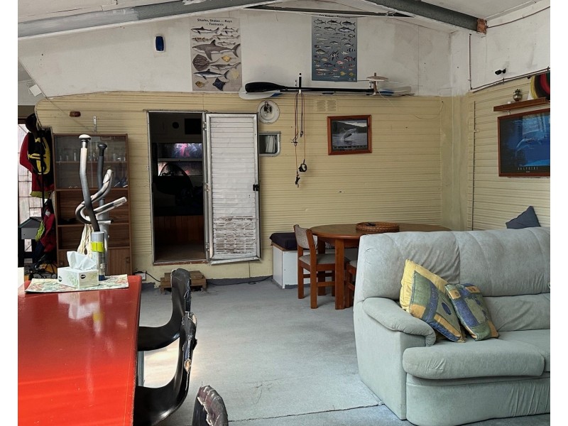 2 Stacey Street, White Beach TAS 7184