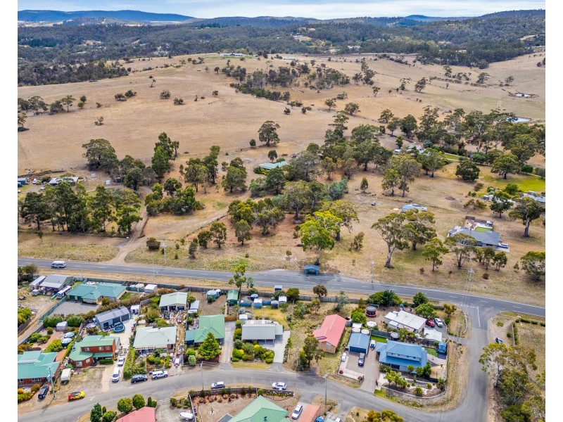 6 Sandy Point Avenue, Dodges Ferry TAS 7173