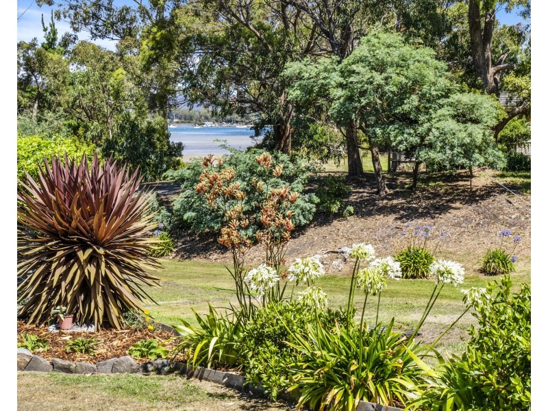 1572 Nubeena Road, Nubeena TAS 7184
