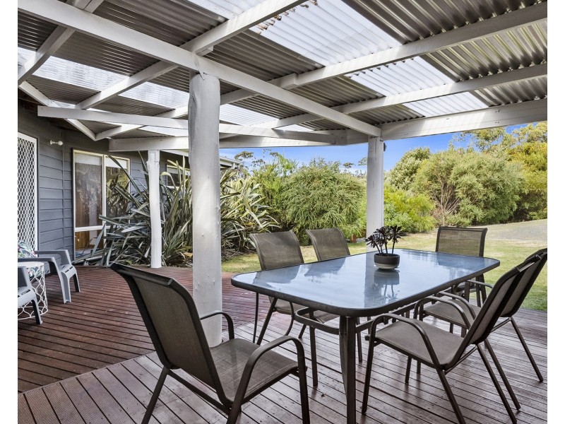 35 Tasmans Arch Road, Eaglehawk Neck TAS 7179