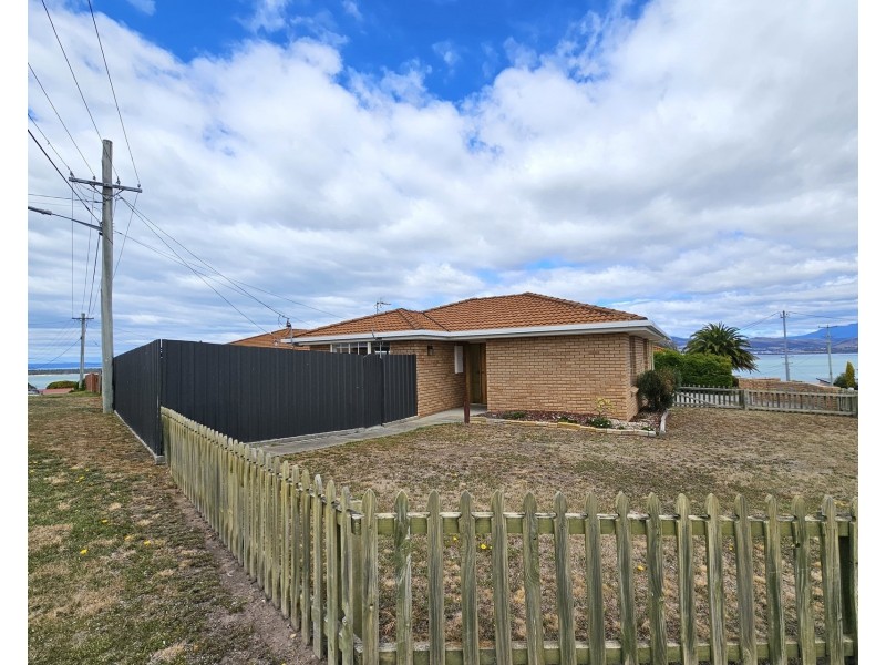 4/11-13 Karachi Street, Midway Point TAS 7171