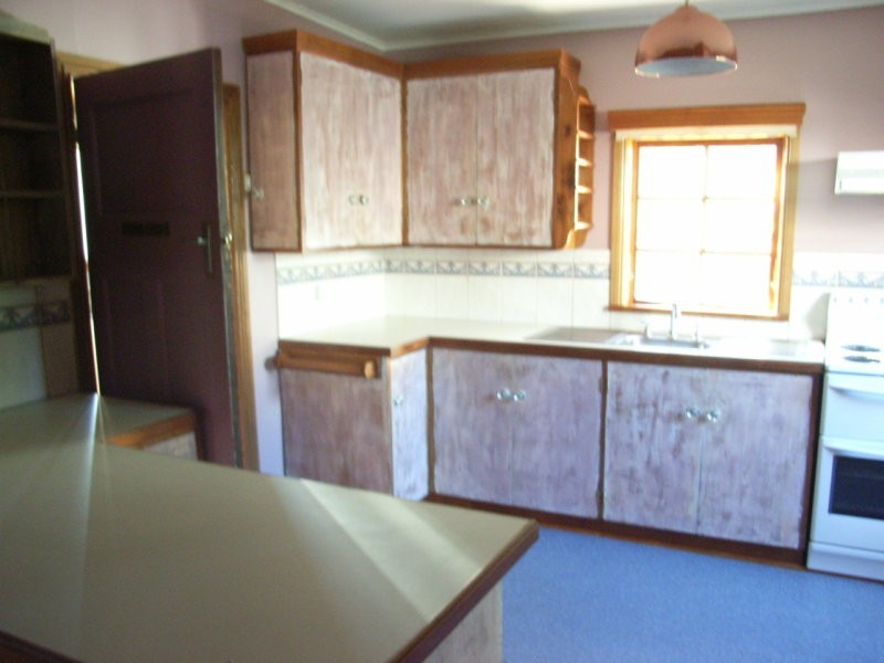 8 Esplanade, Dunalley TAS 7177