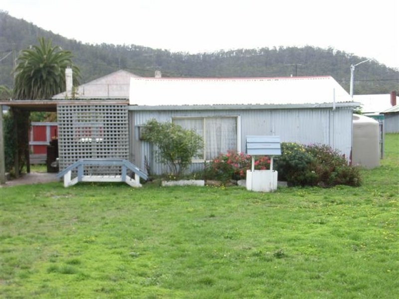 6 Esplanade, Dunalley TAS 7177