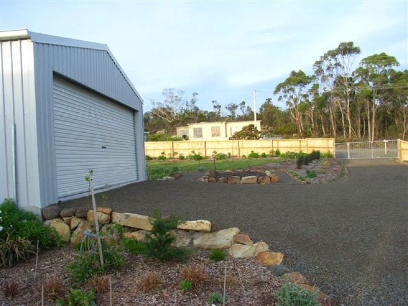 168 Sommers Bay Rd, Murdunna TAS 7178