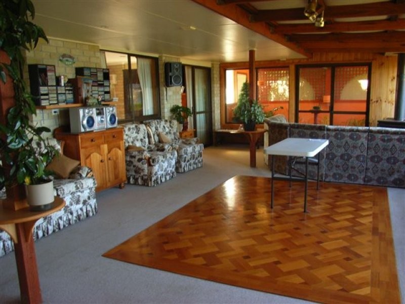 220 Bay Rd, Boomer Bay TAS 7177