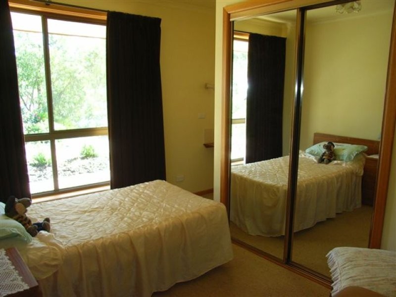 220 Bay Rd, Boomer Bay TAS 7177