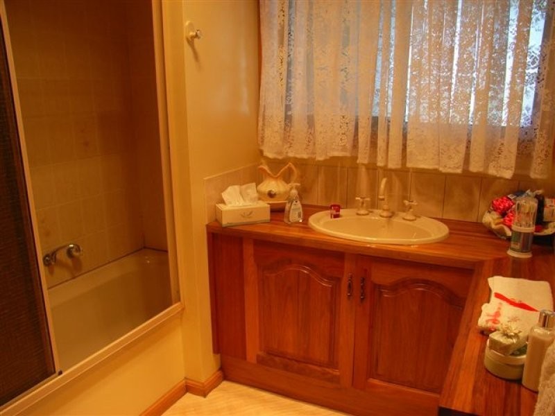 220 Bay Rd, Boomer Bay TAS 7177