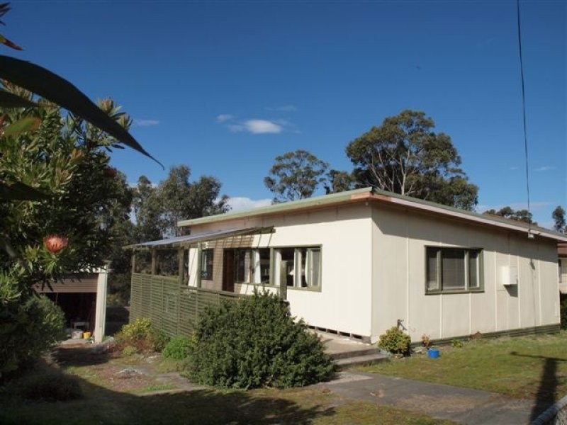 6 Slopen Main Dr, Sloping Main TAS 7186
