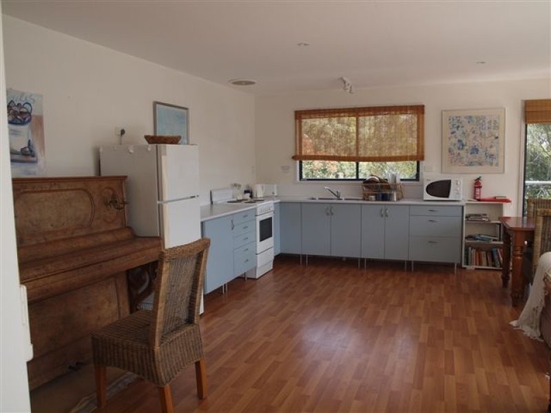 546 White Beach Rd, White Beach TAS 7184