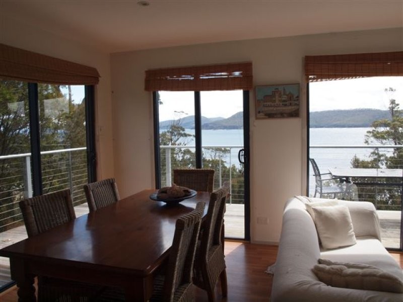 546 White Beach Rd, White Beach TAS 7184