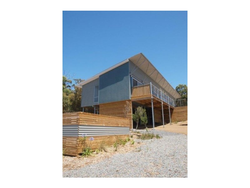 16 King George Court, Murdunna TAS 7178