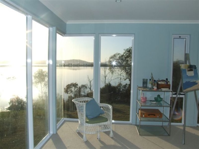 106 Bay Road, Boomer Bay TAS 7177