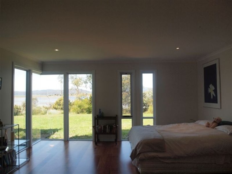 106 Bay Road, Boomer Bay TAS 7177