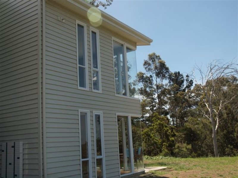 106 Bay Road, Boomer Bay TAS 7177