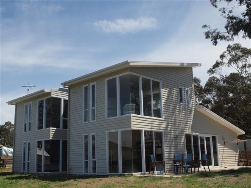 106 Bay Road, Boomer Bay TAS 7177