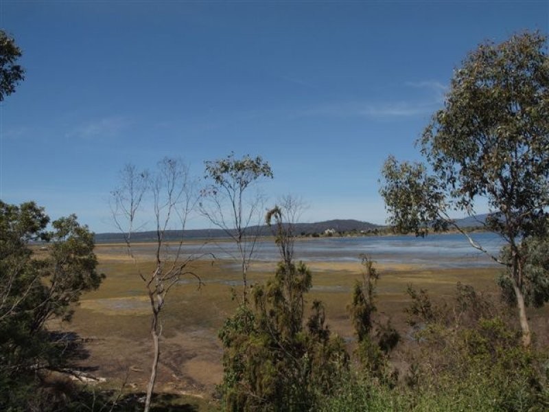 106 Bay Road, Boomer Bay TAS 7177
