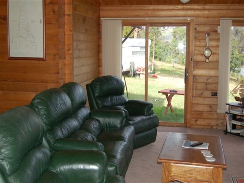 110 Jenkins Street, Premaydena TAS 7185