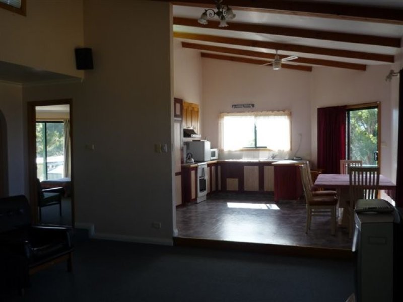 239 Roaring Beach Rd, Nubeena TAS 7184