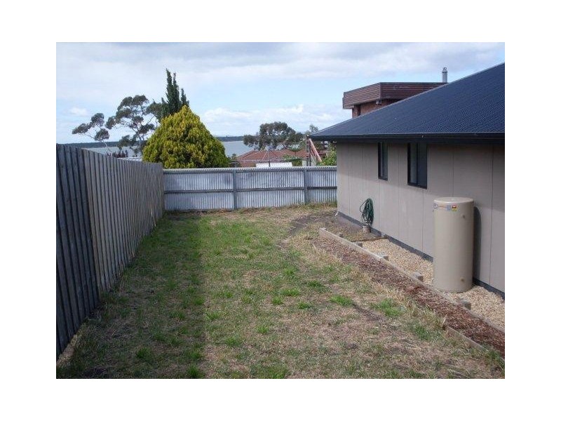 3 Southern Drive, Midway Point TAS 7171