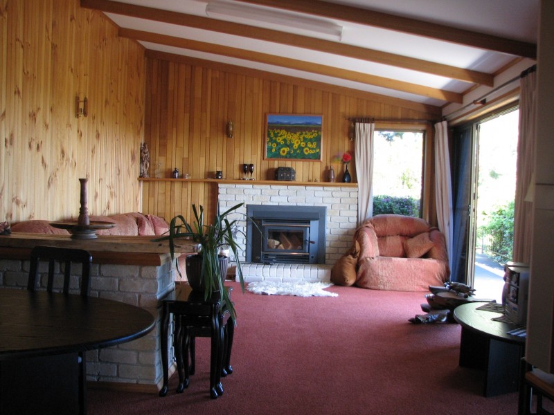 Sloping Main TAS 7186