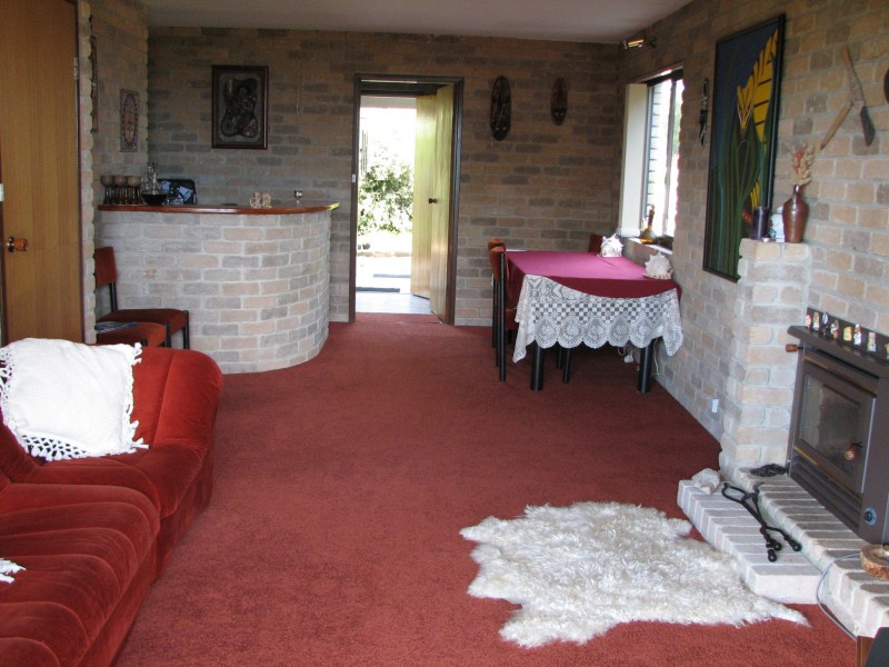 Sloping Main TAS 7186