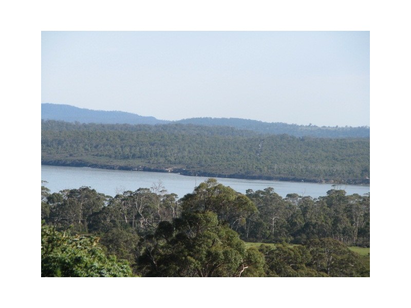 Sloping Main TAS 7186