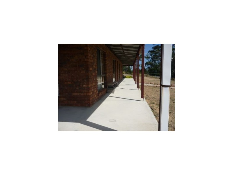 White Beach TAS 7184