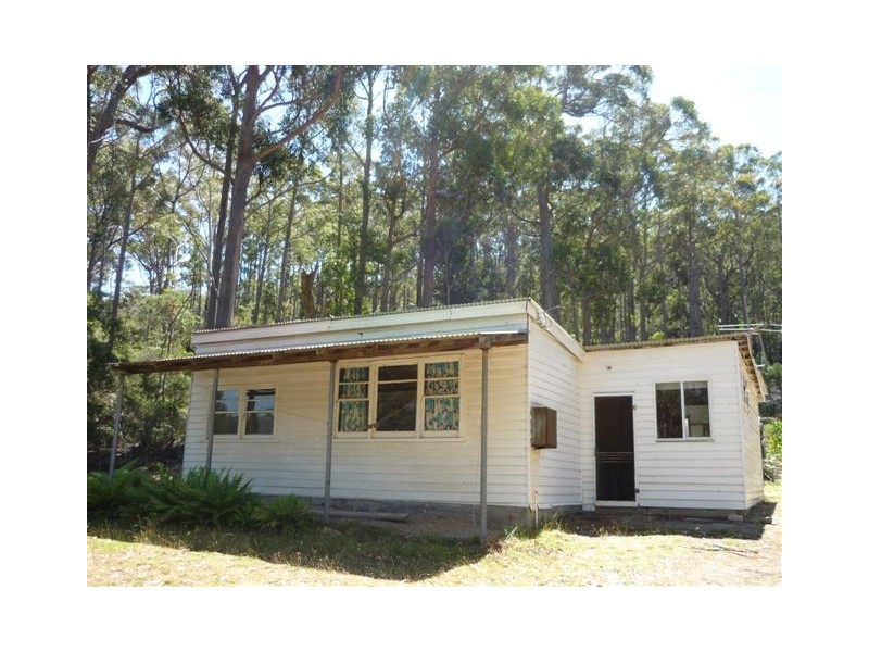 210 Old Jetty Rd, Eaglehawk Neck TAS 7179