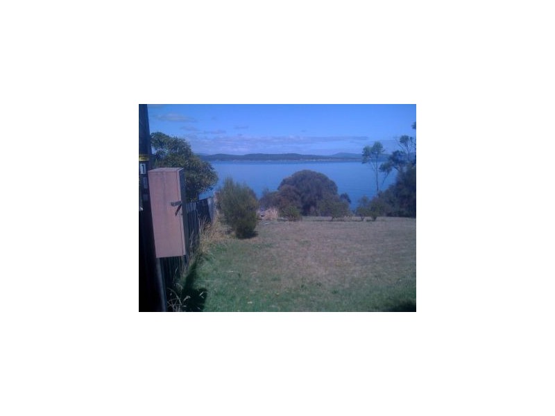 33 Linden Road, Primrose Sands TAS 7173