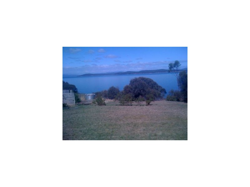 33 Linden Road, Primrose Sands TAS 7173