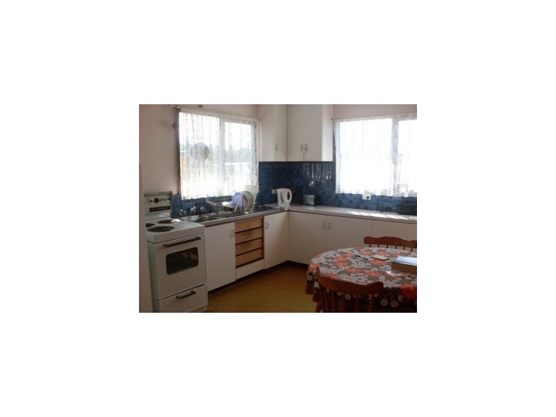 5 Longs Road, Boomer Bay TAS 7177