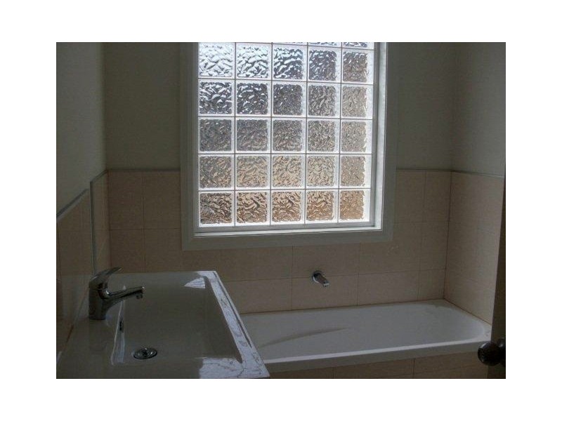2 Abate Place, Midway Point TAS 7171