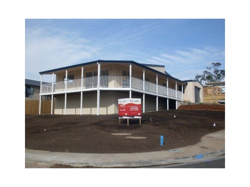 2 Abate Place, Midway Point TAS 7171