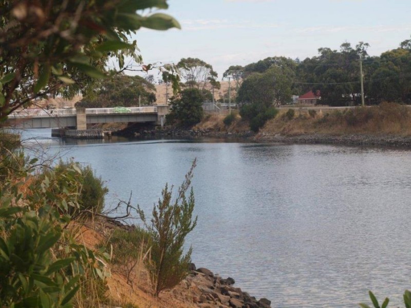 13 High Street, Dunalley TAS 7177