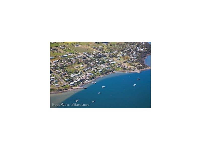 Lewisham TAS 7173