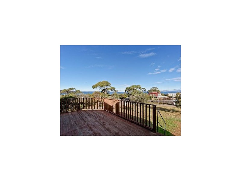 33 Ridge Road, Dodges Ferry TAS 7173
