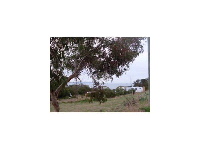 16 Wattle Rd, Dodges Ferry TAS 7173