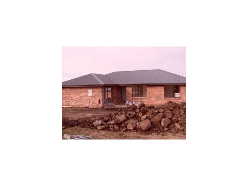 U2 Pennington Drive West, Sorell TAS 7172