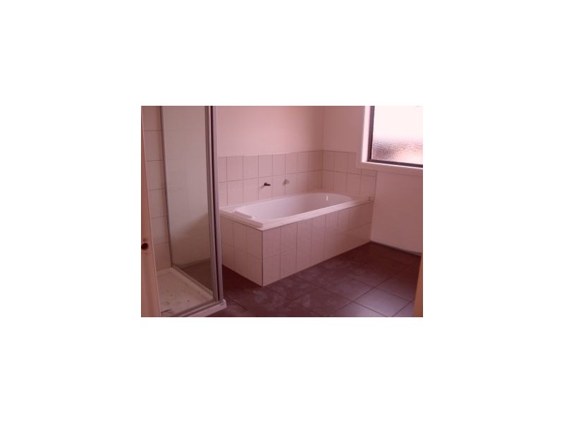 U2 Pennington Drive West, Sorell TAS 7172